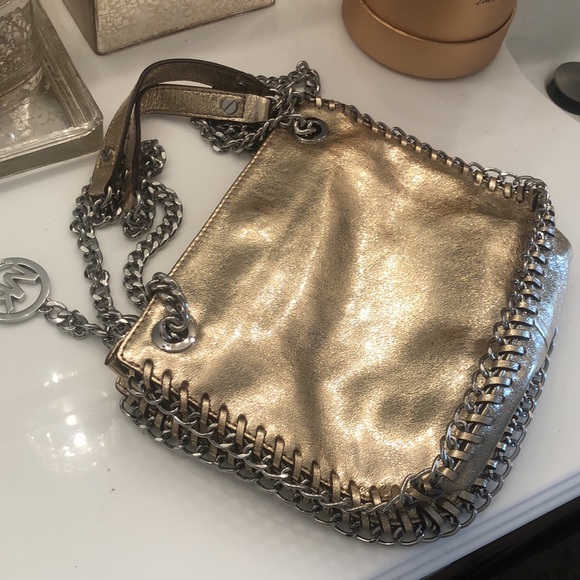 Michael Kors Gold Leather Chain Shoulder Bag New - Picture 4 of 5